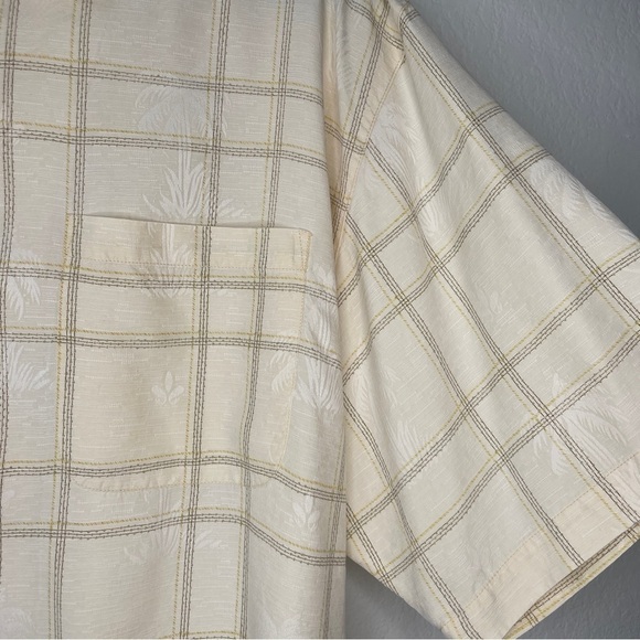 Tommy Bahama Pale Yellow 100% Silk Mens Tropical Button Down Palm Tree Shirt - Picture 6 of 10